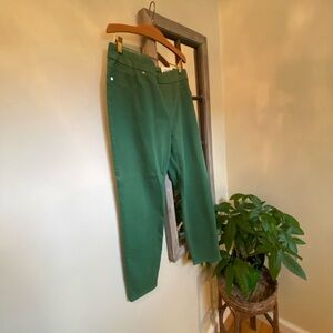 Chico’s Kelly Green Jeggings
